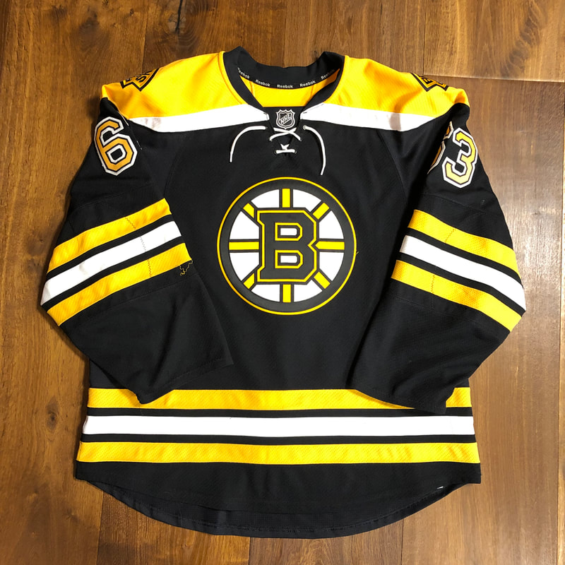 Reebok NHL Boston Bruins Patrice Bergeron Home Premier Jersey
